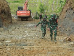 Cuaca yang yang tidak menentu Tak surutkan Dansatgas cek Lokasi Fisik TMMD ke 127 kodim 0116 Nagan Raya