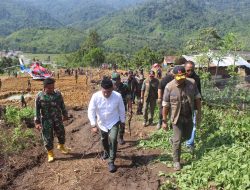 KEPALA BNPB RI TINJAU PEMBANGUNAN HUNTARA DI BEUTONG ATEUH