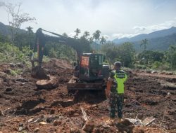 Korem 012/TU : Babinsa Posramil Beutong Ateuh Banggalang Terus Kawal Penyiapan Lahan Huntara