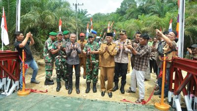 Konektivitas Pulih, Danrem 012/TU Resmikan Jembatan Bailey di Wilayah Terpencil Aceh Singkil