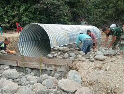 TNI Pacu Pembangunan Jembatan Aramco Penghubung Desa Jambak–Sikundo, Hasilnya Kian Progresif
