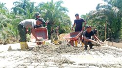 Semangat Tak Pernah Padam, Personel Kodim 0118 dan Warga Percepat Pembangunan Jembatan Garuda