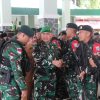 Kapoksahli Pangdam IM Lepas Satgas Pamtas RI–PNG Yonif 115/ML, Tekankan Profesionalisme dan Kehormatan Prajurit