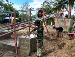 Gotong Royong TNI dan Warga, Rangka Besi Pylon Jembatan Perintis Serasah-Cibubukan Mulai Dirakit